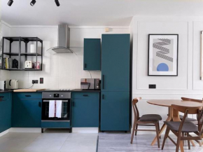 Contemporary central flat in Clerkenwell Green